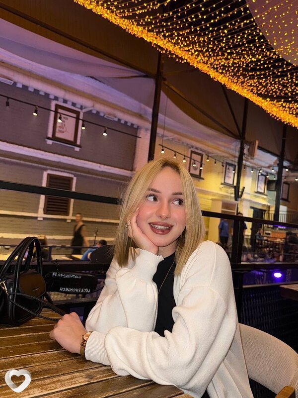 Елизавета, 18, Саратове — анкета №3063722