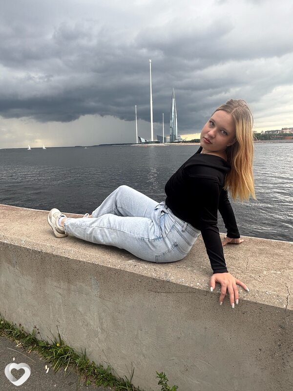 Даша, 22, Санкт-Петербурге — анкета №3064380
