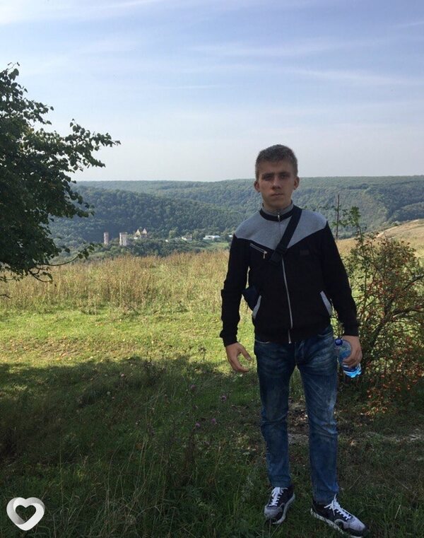 Макс, 18, Мурманске — анкета №3063996