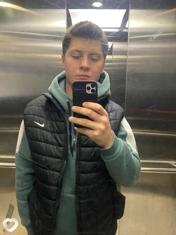 Алекс, 24, Екатеринбурге — анкета №3064506