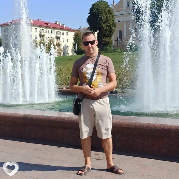Михаил, 37, Солигорске — анкета №3064849