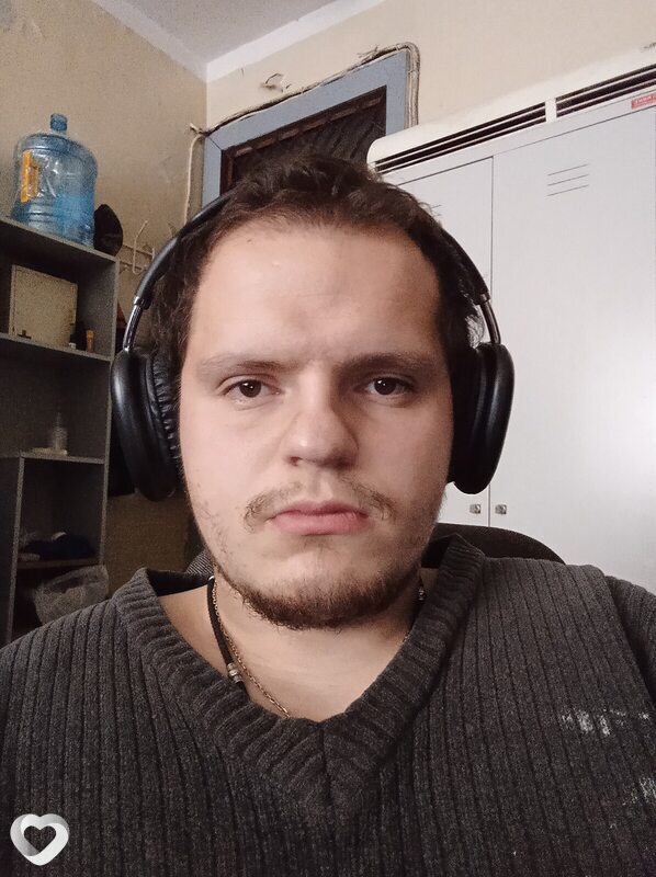 Максим, 22, Курске — анкета №3065447