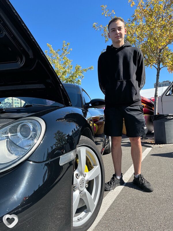 Максим, 21, Познань — анкета №3065891