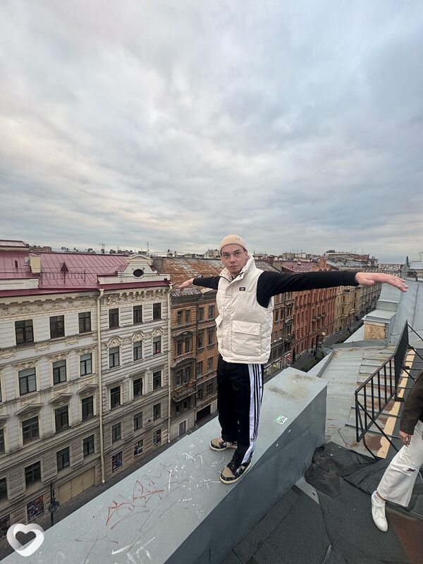 Леша, 26, Новороссийске — анкета №3066117