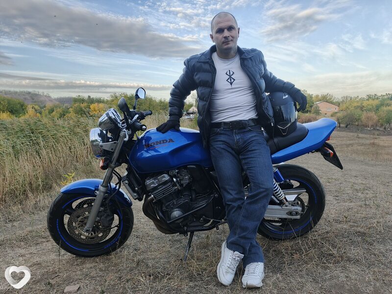 Виктор, 35, Донецке — анкета №3066164