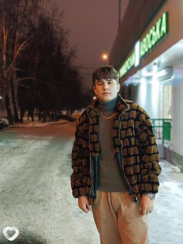 Юсуф, 21, Москве — анкета №3066426