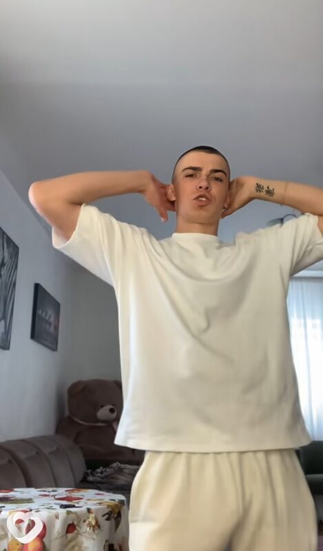 Евгений, 21, Кричеве — анкета №3067047