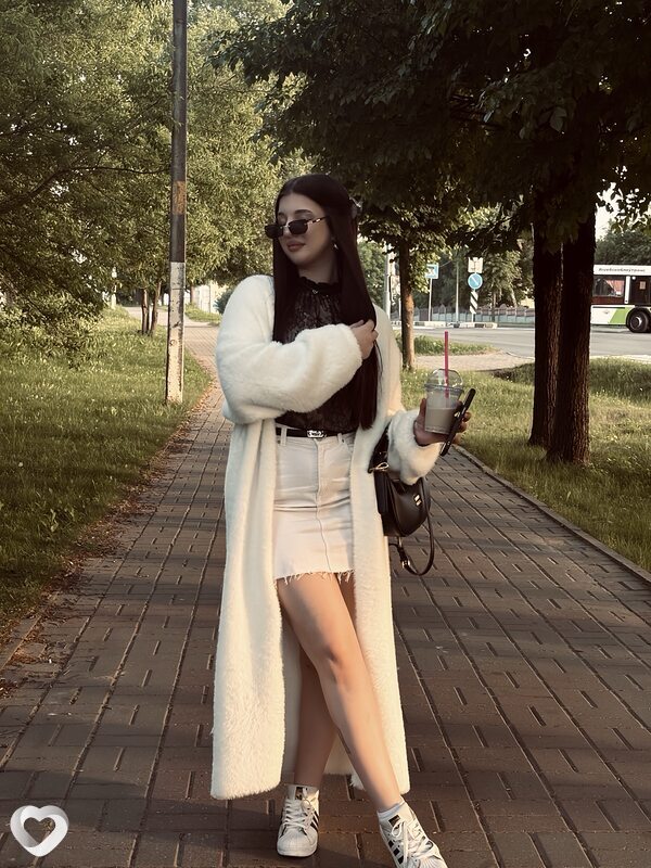 Настя, 18, Орше — анкета №3067248