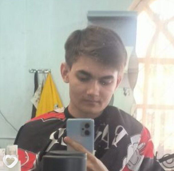 Михаил, 21, Волгограде — анкета №3067594