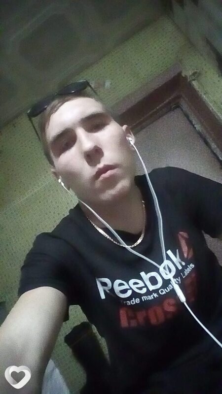 Юрий, 21, Кемерове — анкета №3067576