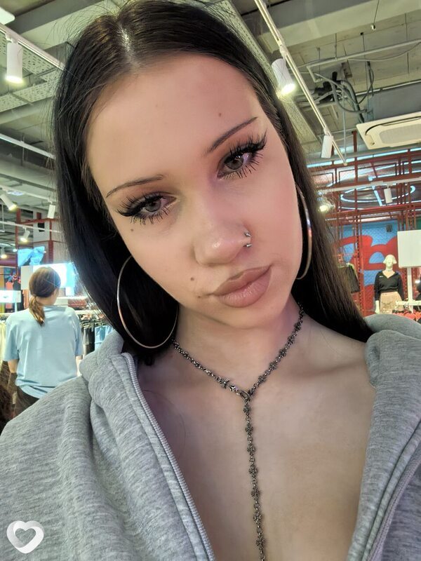 Лиза, 19, Санкт-Петербурге — анкета №3068828