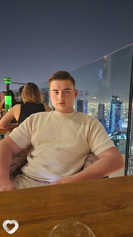 Вадим, 20, Москве — анкета №3069402