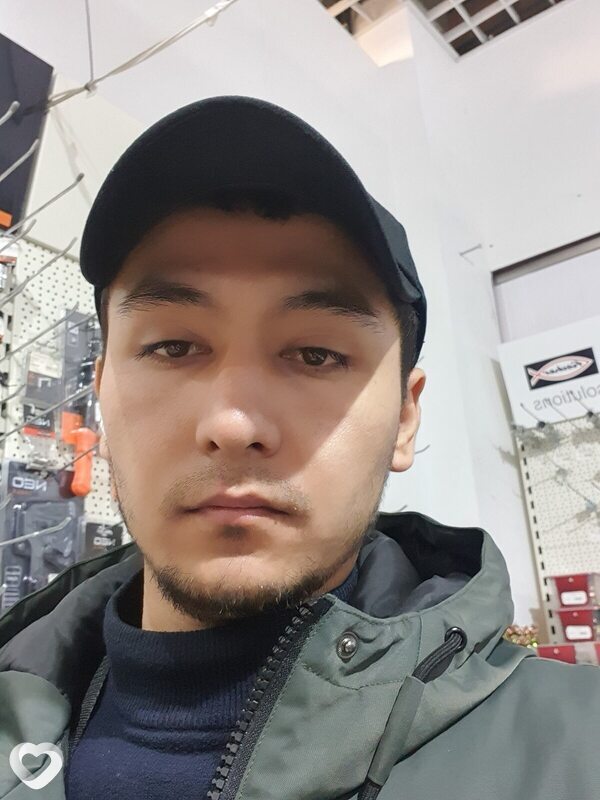 Акмал, 26, Санкт-Петербурге — анкета №3069705