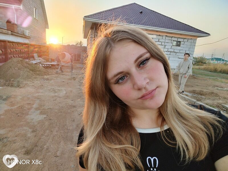 Лера, 18, Павлодаре — анкета №3070706