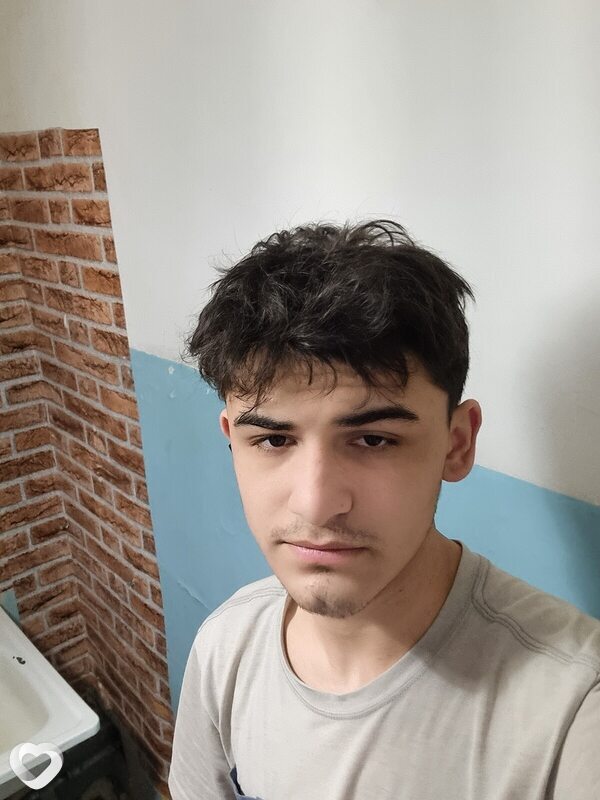 Саман, 18, Тюмени — анкета №3070016