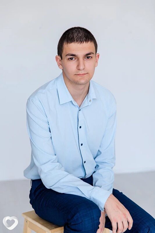 Роман, 20, Омске — анкета №3070473