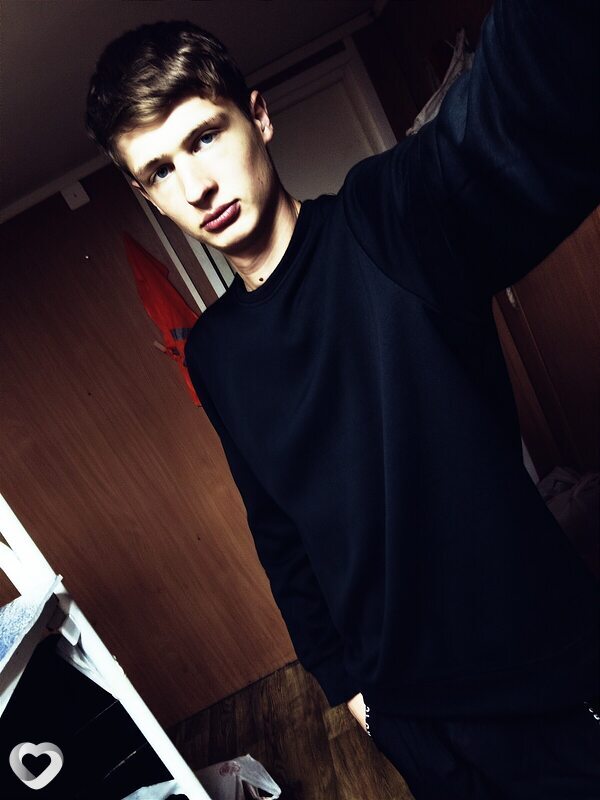 Тёма, 19, Ровеньках — анкета №3071462