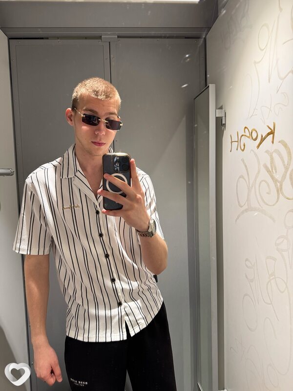 Егор, 19, Прага — анкета №3070651