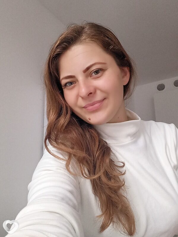 Viktoriia, Олава
