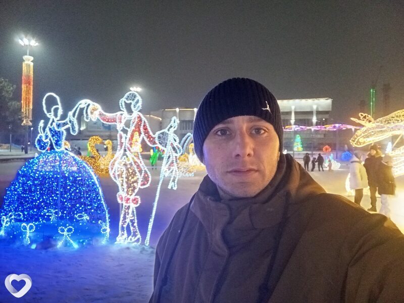 Артур, 30, Ялте — анкета №3071206