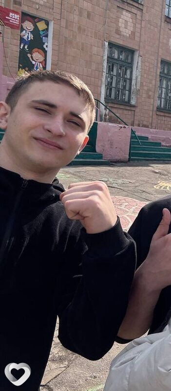 Артур, 19, Донецке — анкета №3071485