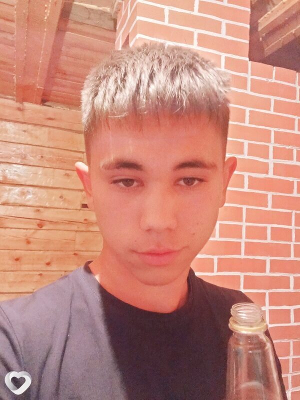 Rustam, 21, Хабаровске — анкета №3072137