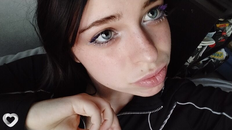 Анна, 19, Новосибирске — анкета №3072399