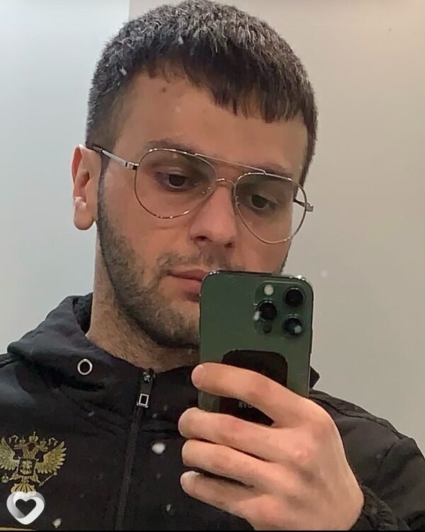 Макс, 24, Москве — анкета №3072079