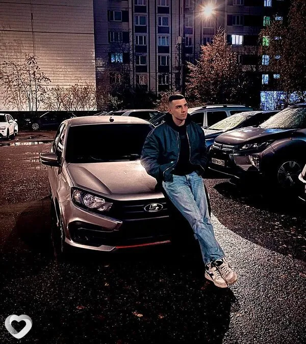 Толя, 23, Москве — анкета №3072186