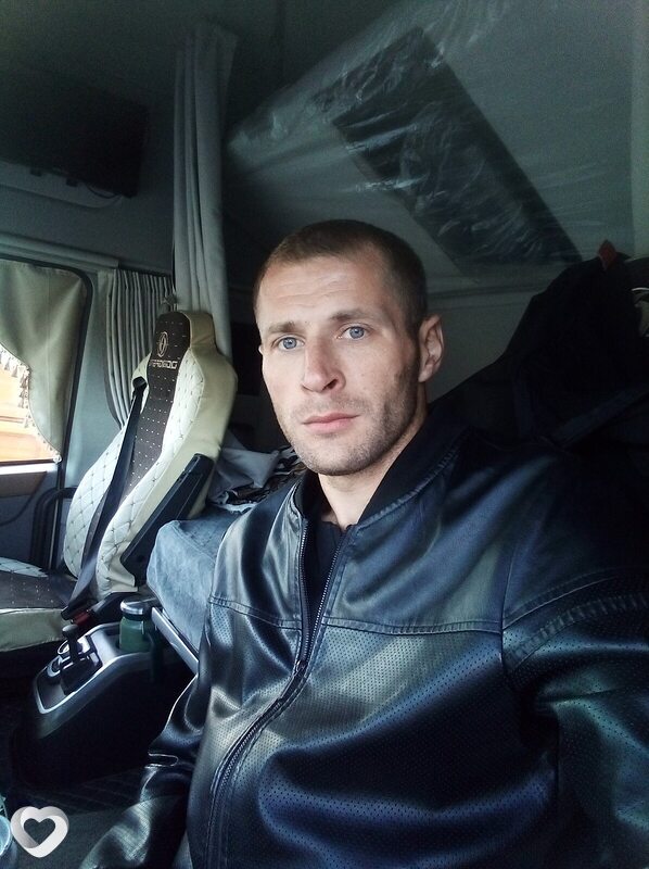 Артем, 33, Барнауле — анкета №3072216