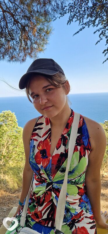 Вика, 19, Зеленоград — анкета №3072272
