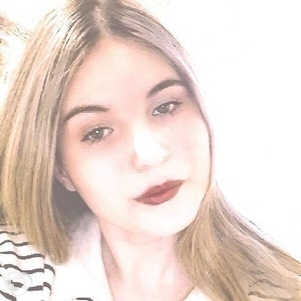 Марина, 22, Томске — анкета №3072176