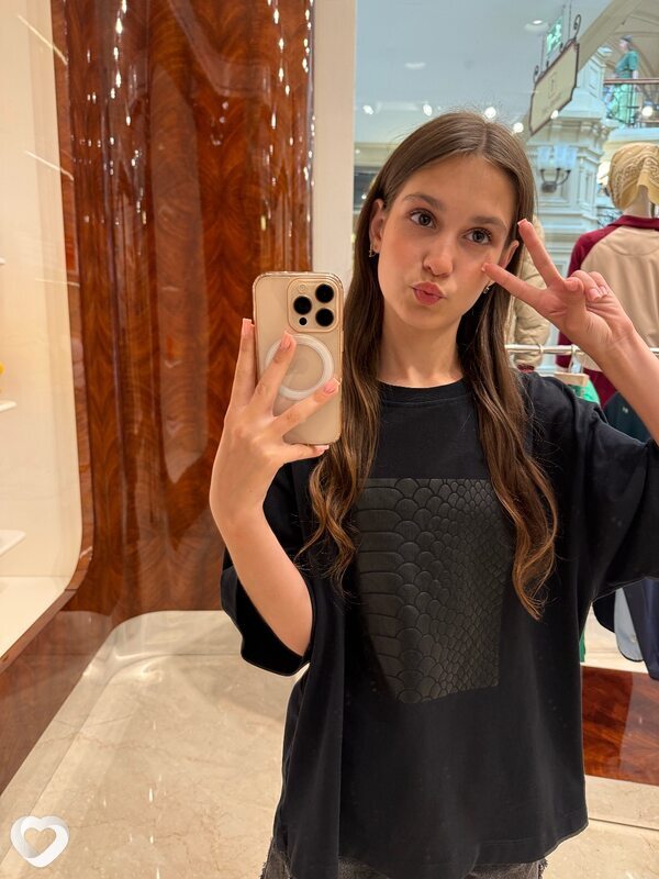 Милана, 19, Бресте — анкета №3072240