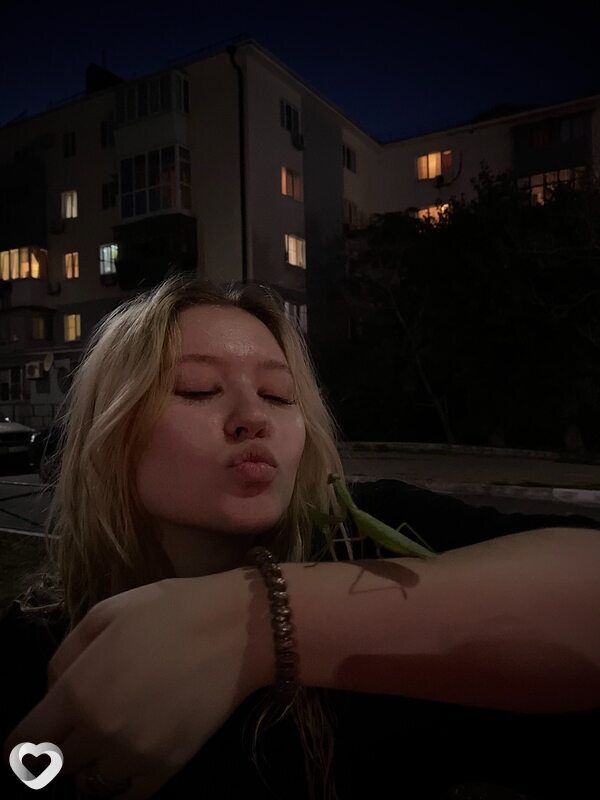 Дарья, 22, Новороссийске — анкета №3072448