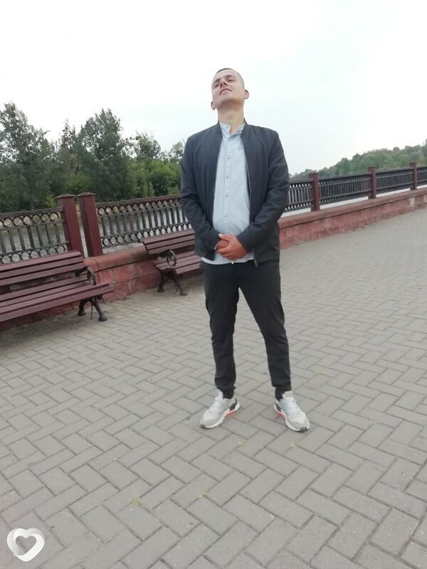 Артём, 31, Гомеле — анкета №3072626
