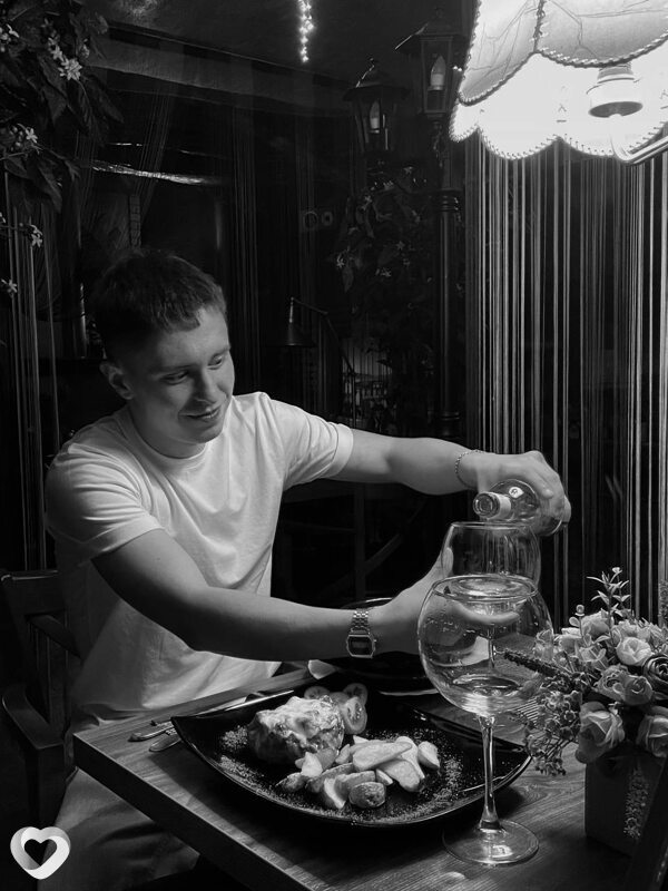 Женя, 23, Подольске — анкета №3072897