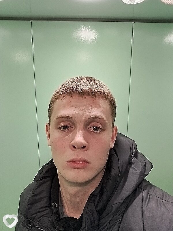 Саша, 21, Санкт-Петербурге — анкета №3073113