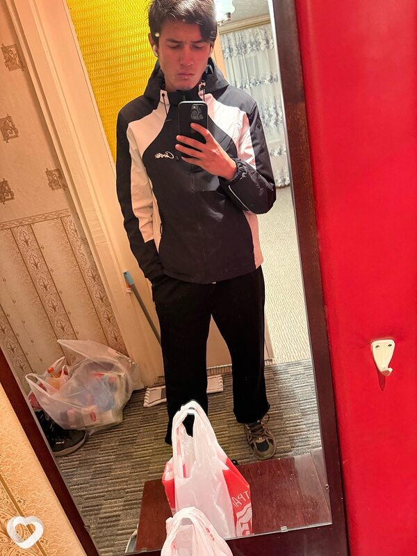 Azamat, 27, Новокуйбышевске — анкета №3073897