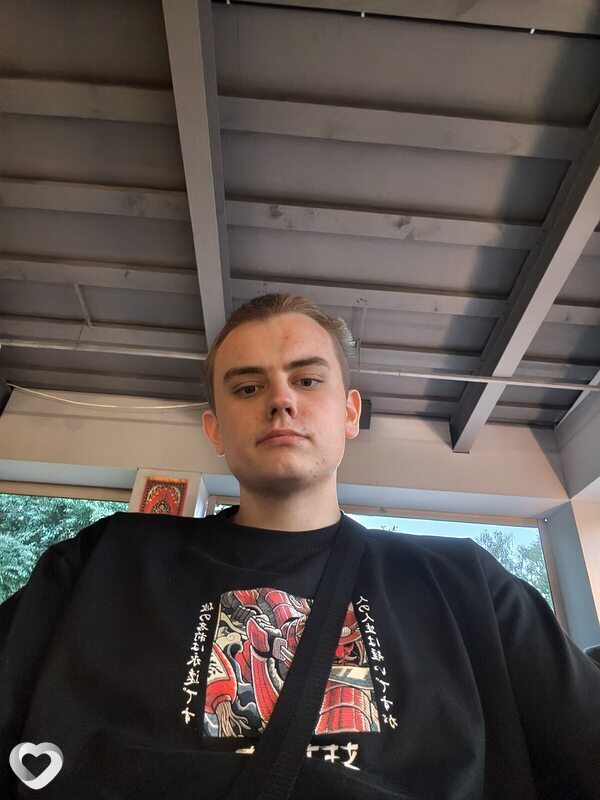 Никита, 21, Туле — анкета №3074058