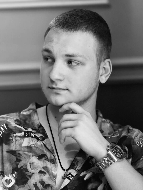 Александр, 19, Москве — анкета №3074181
