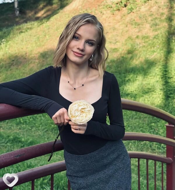 Ариана, 19, Гродно — анкета №3074476