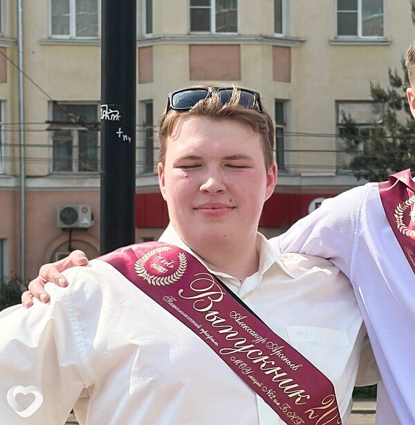 Александр, 19, Москве — анкета №3075101