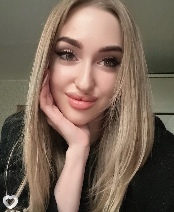 Настя, 22, Москве — анкета №3075124