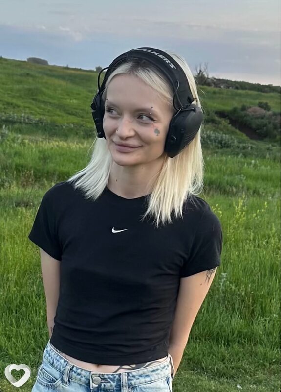 Люда, 22, Харькове — анкета №3074790