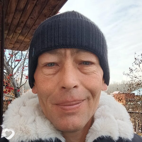 Олег, 43, Рубцовске — анкета №3075188