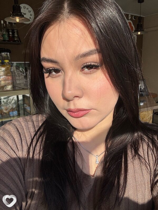 Аня, 19, Тюмени — анкета №3075402