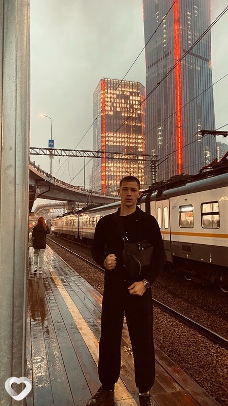 Даня, 22, Москве — анкета №3075543