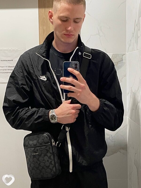 Павел, 23, Новосибирске — анкета №3075920