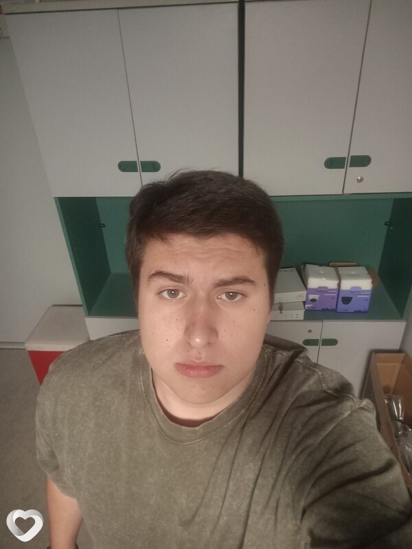 Денис, 20, Москве — анкета №3076239