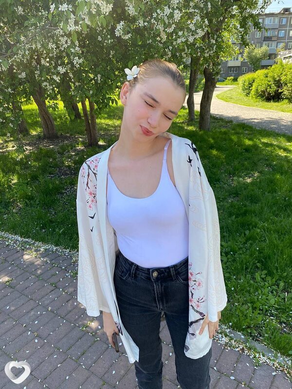 Наташа, 18, Новокузнецке — анкета №3076311